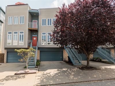 1219 W 67th St, Cleveland, OH, 44102