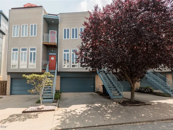 1219 W 67th St, Cleveland, OH 44102