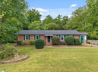 20 Driftwood Ln, Taylors, SC 29687