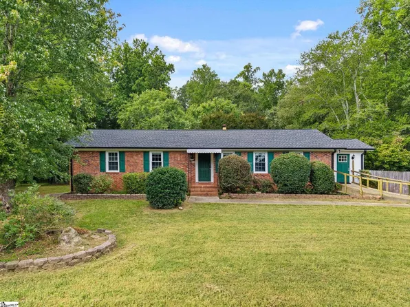 20 Driftwood Ln, Taylors, SC 29687