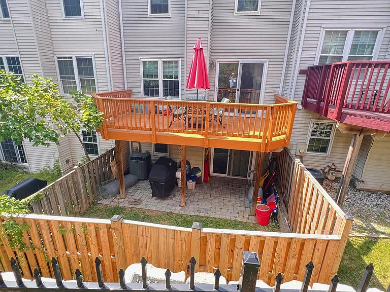 225 Lazy Hollow Dr — Photo 11