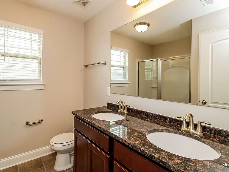 128 Wintergreen Ct — Photo 13