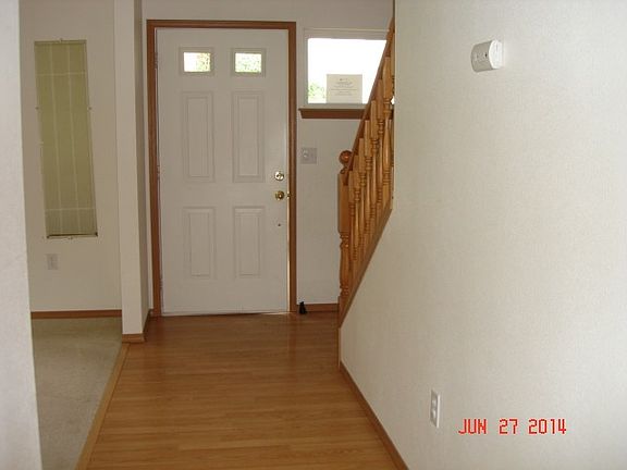 5th image of 10607 Glenwood Dr SW