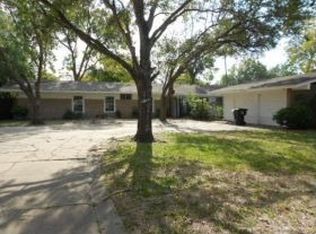 7911 S Braeswood Blvd, Houston, TX 77071