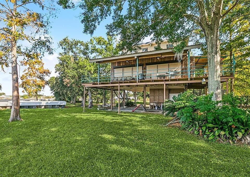 1st image of 2034 Jean Lafitte Blvd