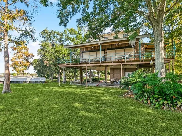 2034 Jean Lafitte Blvd, Lafitte, LA 70067