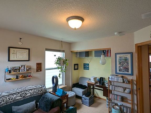 5th image of 2886 Central Park Blvd