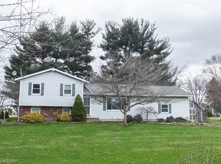 6601 Winter St, Louisville, OH 44641