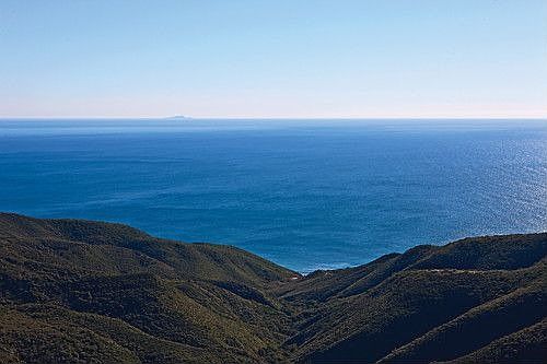 10936 Pacific View Rd, Malibu, CA 90265 | Zillow