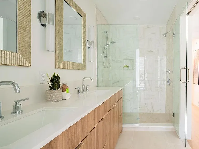 1 West Dr #10 — Photo 11