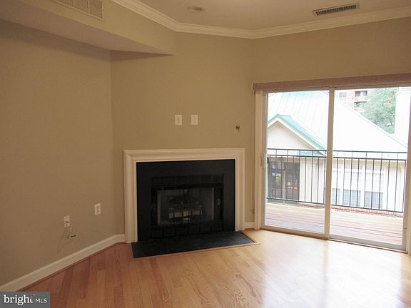 3rd image of 2330 14th St N APT 306