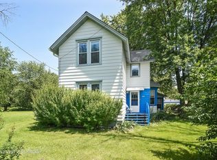 4204 Eastwood Ave, Gurnee, IL 60031