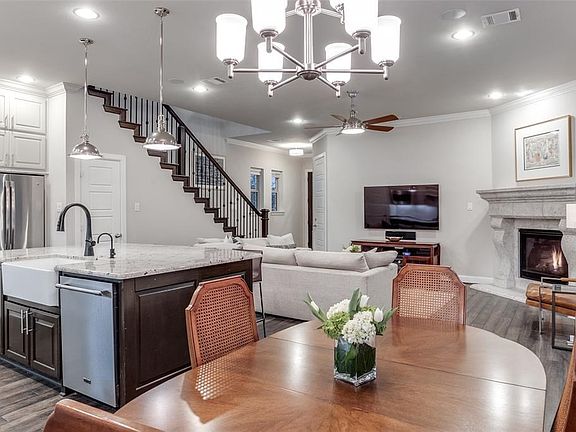3rd image of 8621 Ballifeary Pl