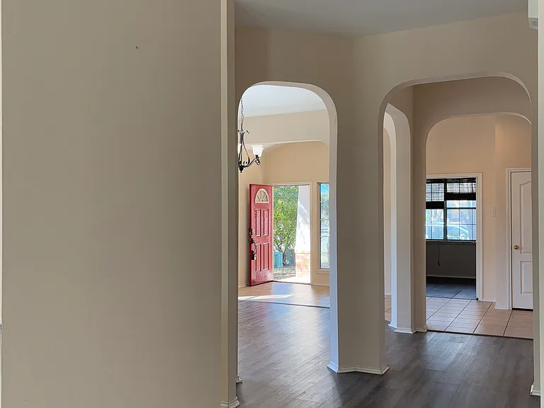 11501 Knapple Cv — Photo 5