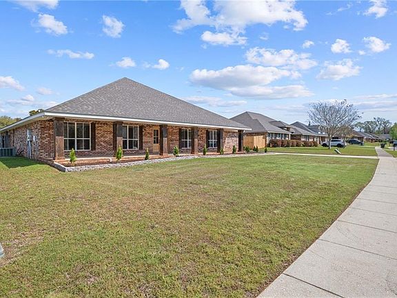 3rd image of 10740 Rigby Dr