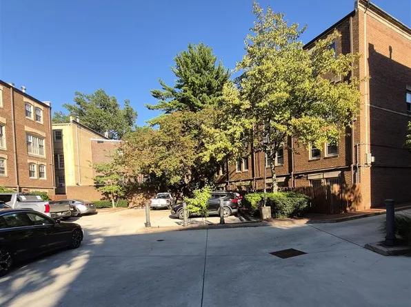 252 Maryland Ave NE #17, Washington, DC 20002