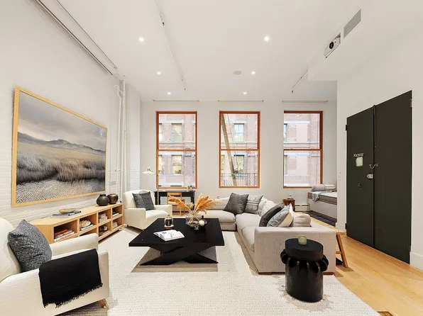 121 Mercer St Floor 4, New York, NY 10012
