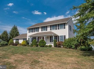 2329 Cedar Ln, Gilbertsville, PA 19525