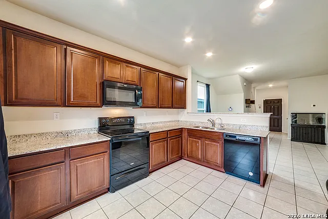 10306 Gibbons Crk — Photo 6