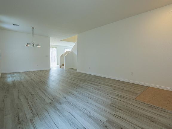 4th image of 3921 Buteo Ln