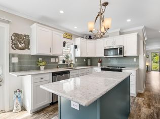 10 Rockport Avenue, Berwick, ME 03901