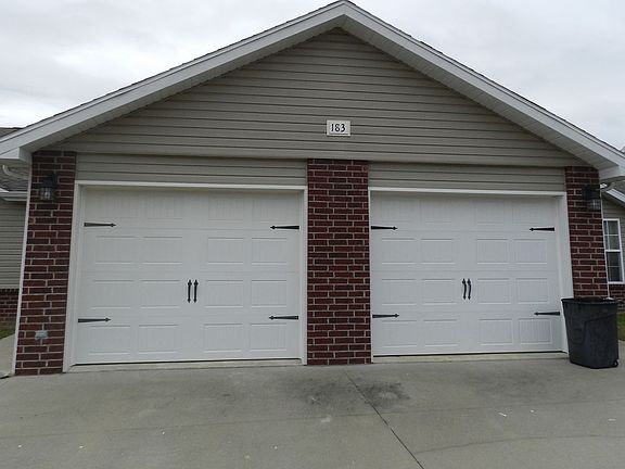 5th image of 183 Lyle Curtis Cir