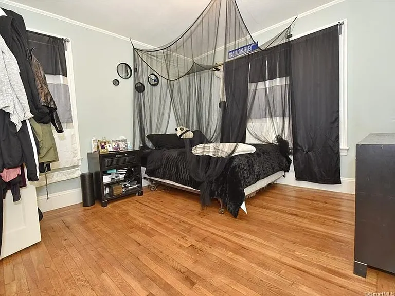 24 Plant St #4 — Photo 10