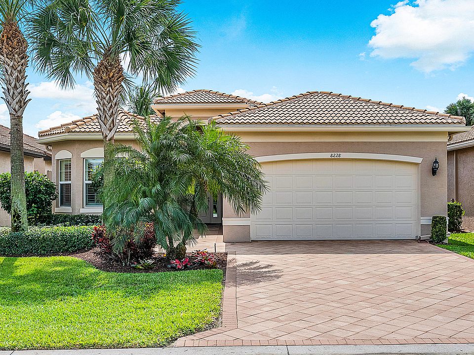 8228 Pikes Peak Ave, Boynton Beach, FL 33473 Zillow