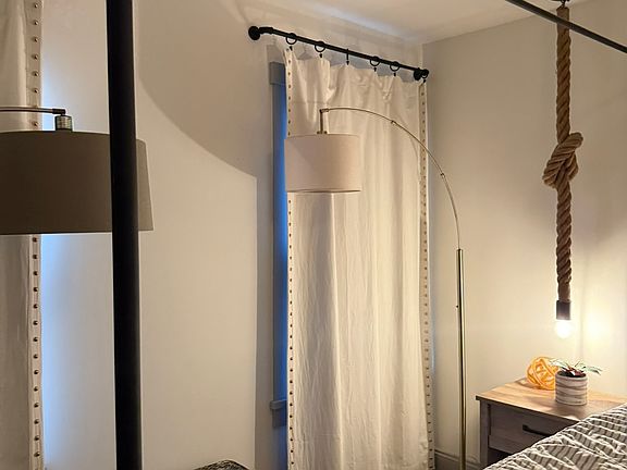 4th image of 83 Annandale Rd