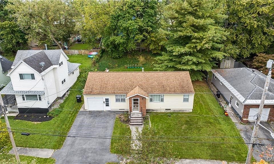 1st image of 311 Helen St