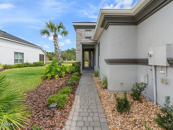 3rd image of 852 Pinewood Dr