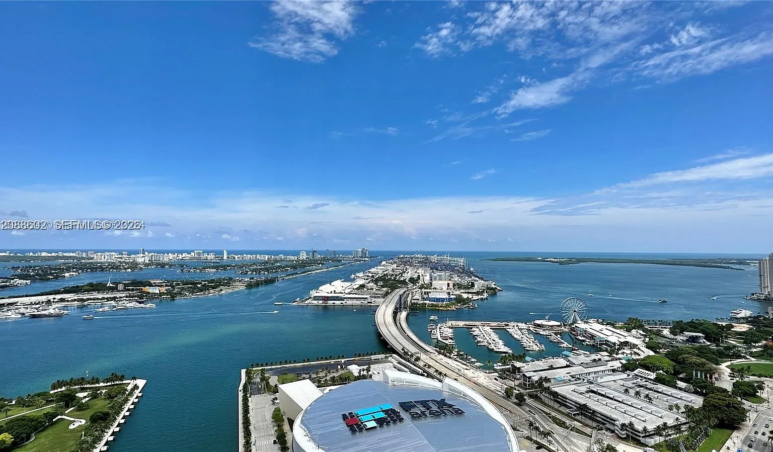 Marinablue Condo — Photo 3