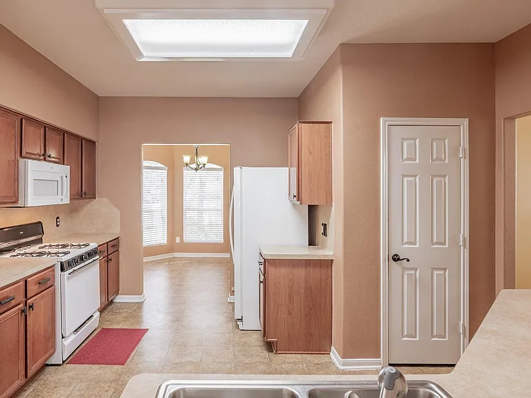 22626 Goss Spring Ct — Photo 10