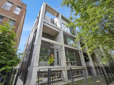 2912 N Damen Ave #1E, Chicago, IL, 60618