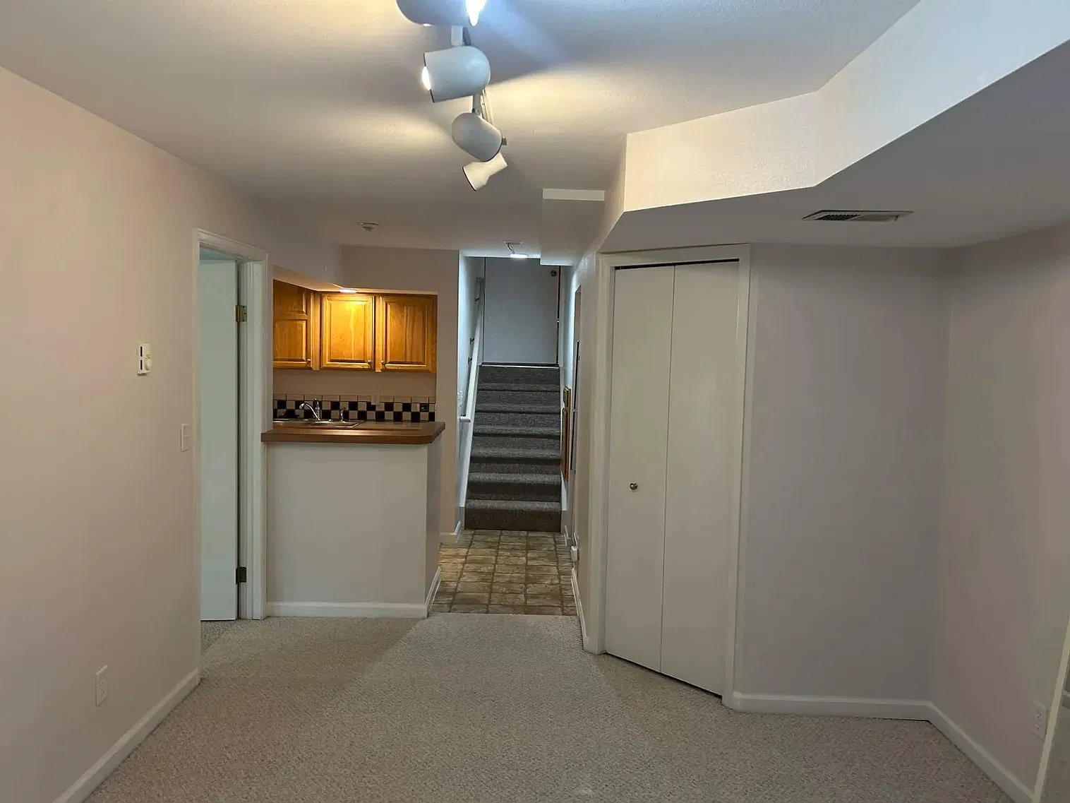 Eastwood Dr, Fort Collins — Photo 4