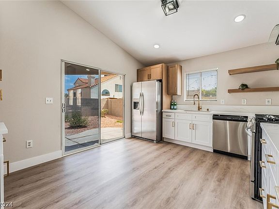 3rd image of 8256 Ogee Dr