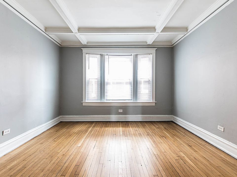 Dining/Living room