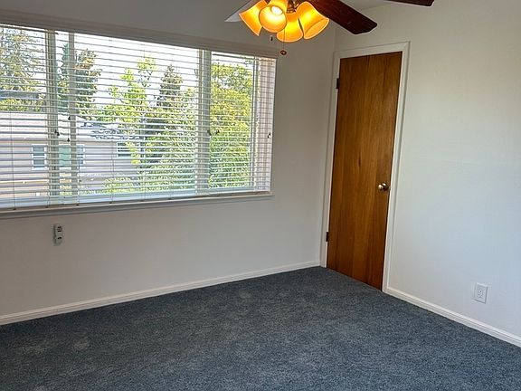 5th image of 12 Clinton St #7