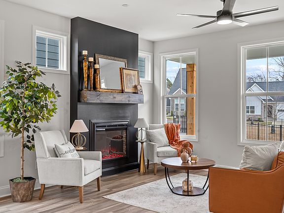 3rd image of 116 Gower St Lot 199