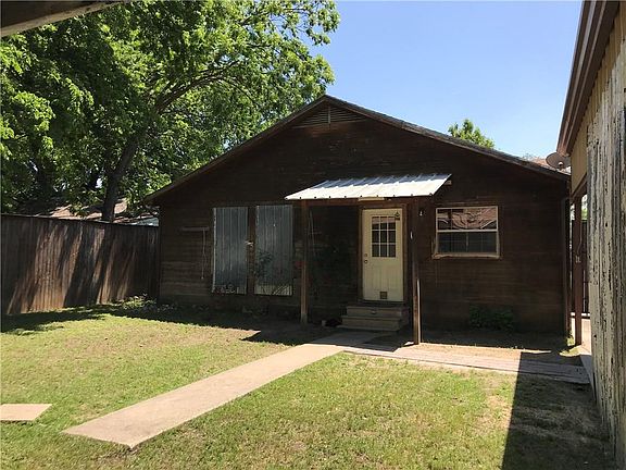 5th image of 1622 Cottonwood St