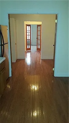 Rented by R New York | media 16