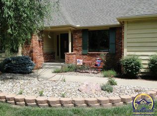 5646 SW 33rd St, Topeka, KS 66614