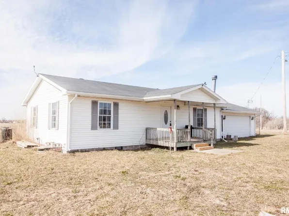 3161 75th Ave, New Windsor, IL 61465