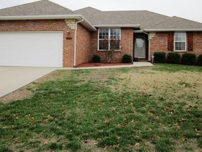 655 S Meteor Ave, Springfield, MO, 65802
