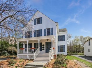 19 Clinton St APT A, Morristown, NJ 07960
