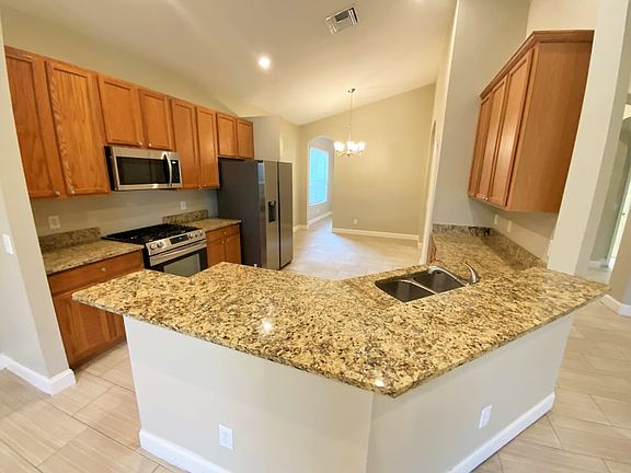 5th image of 16326 Bridgewalk Dr