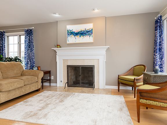 4th image of 633 Homewood Ave