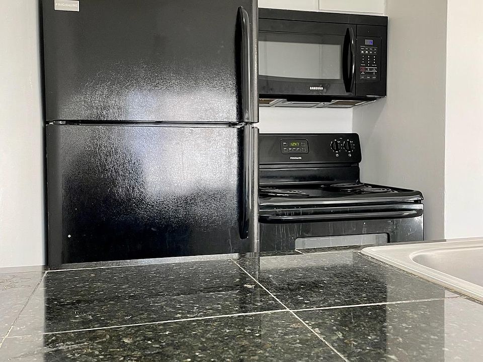 2816 Throckmorton St, Dallas, TX 75219 Zillow