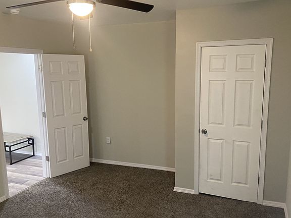 3rd image of 19081 Southampton Pkwy