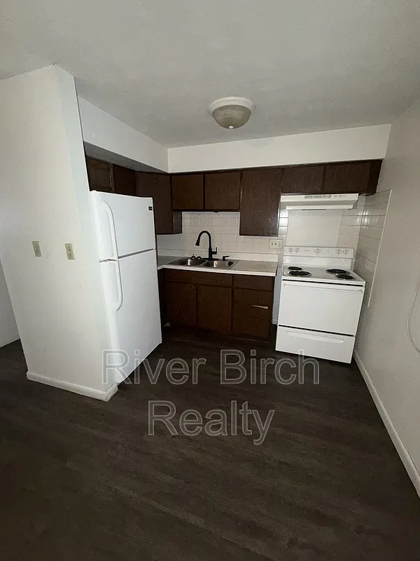 1 bed, 1.0 bath, 550 sqft, $850 — Photo 1
